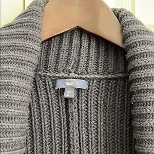 Gap Women's Gray Sweater